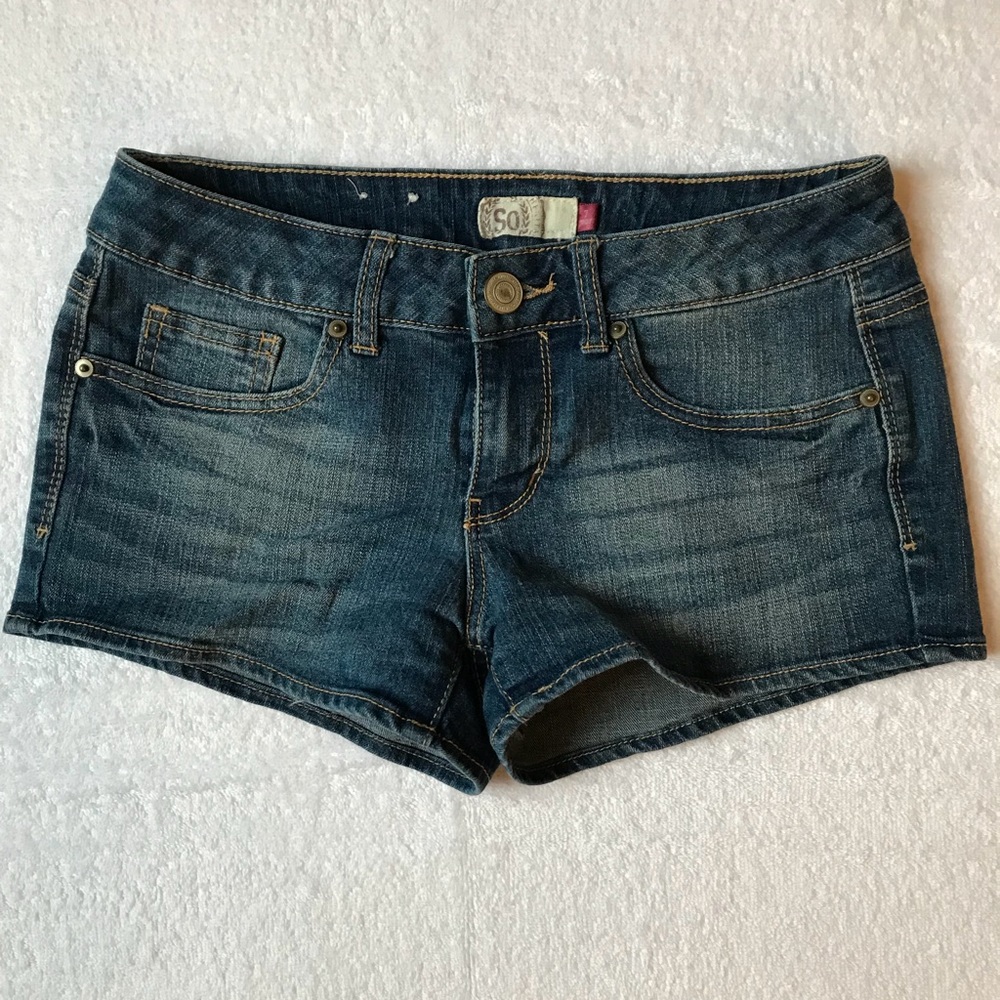 Denim Shorts- Size 7